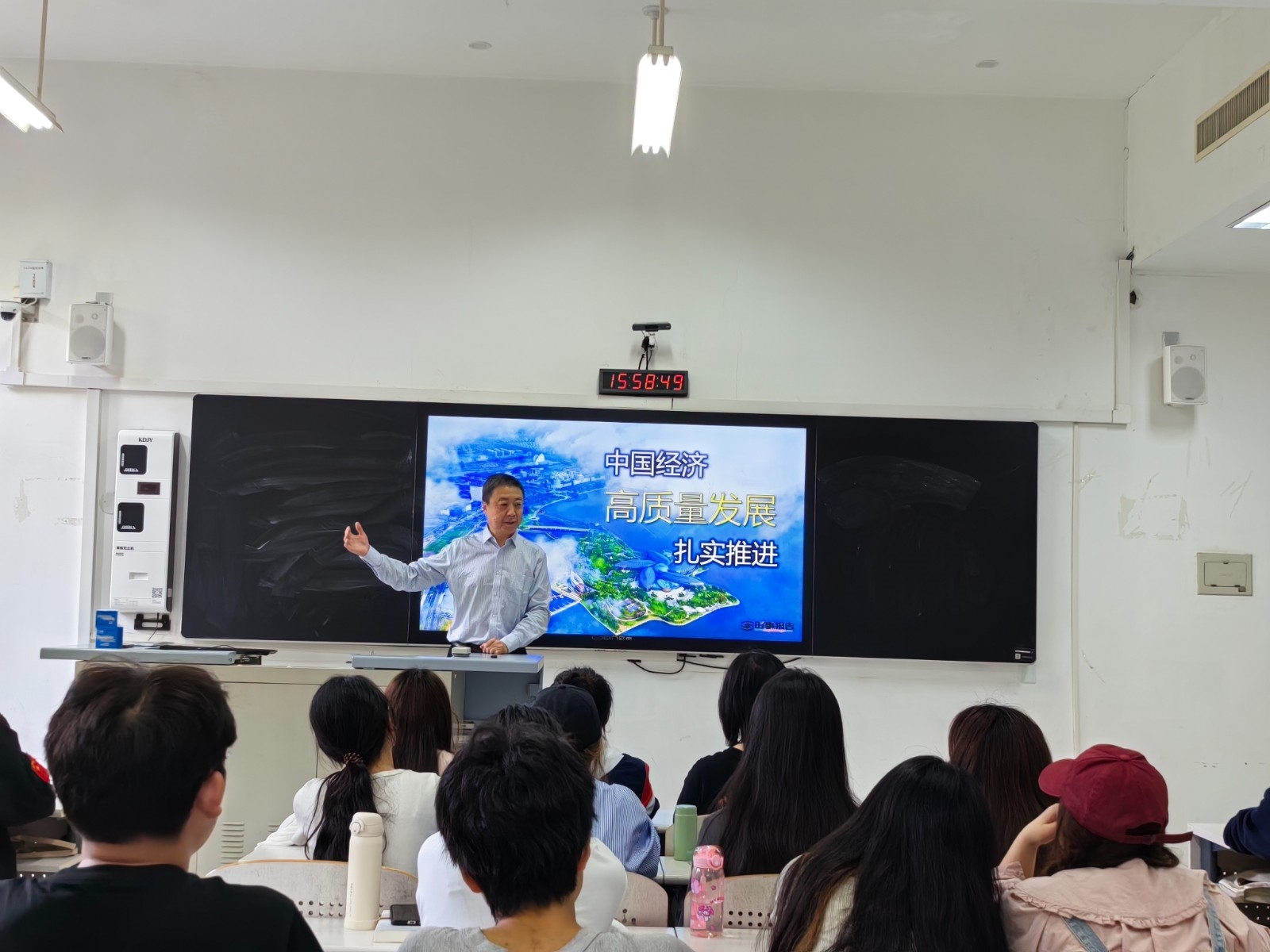 微信图片_20240422204525.jpg 微信图片_20240422204525.jpg