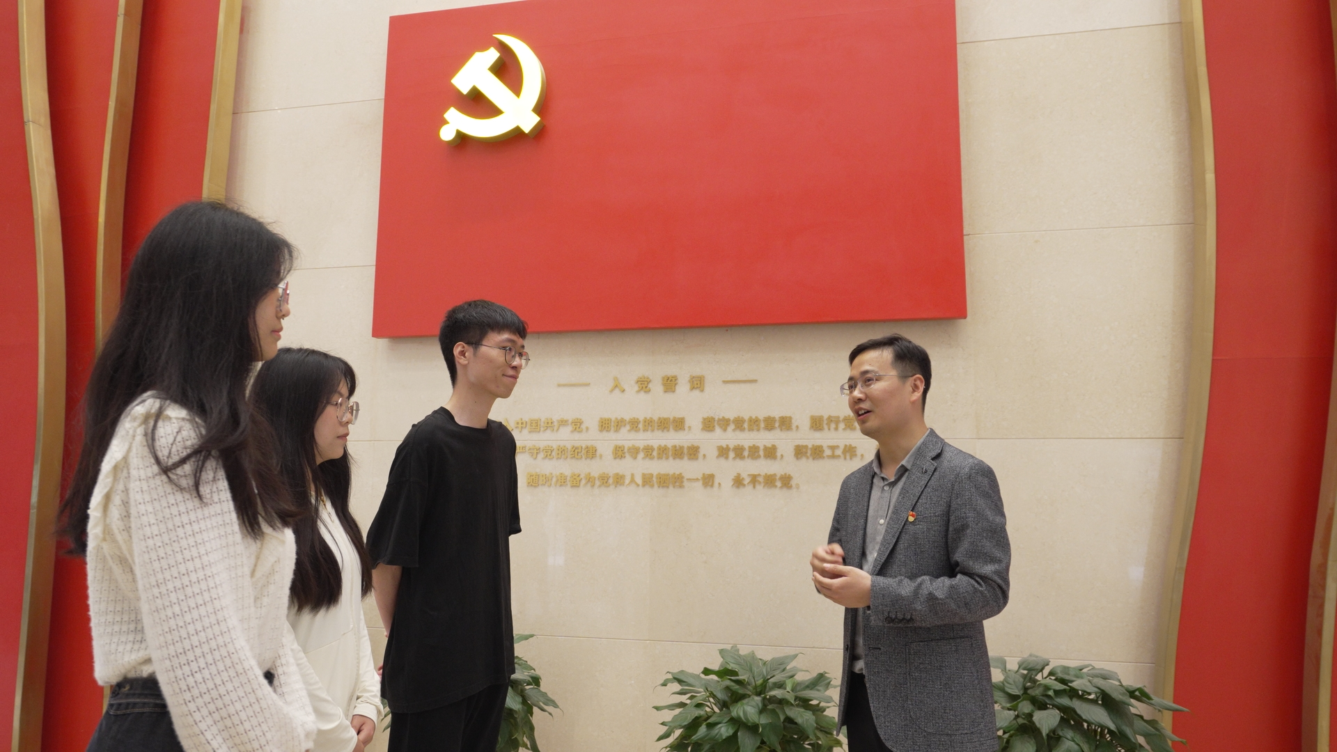 微信图片_20240424213223.png 微信图片_20240424213223.png