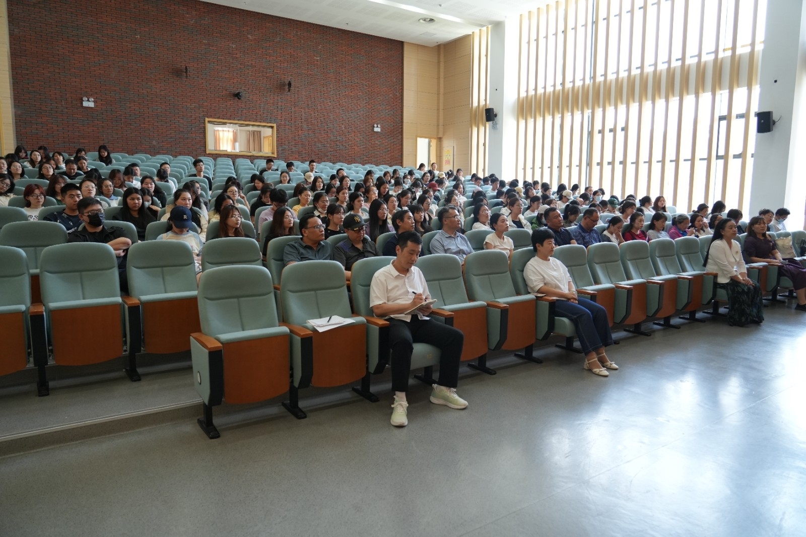 微信图片_20240524194305.jpg 微信图片_20240524194305.jpg