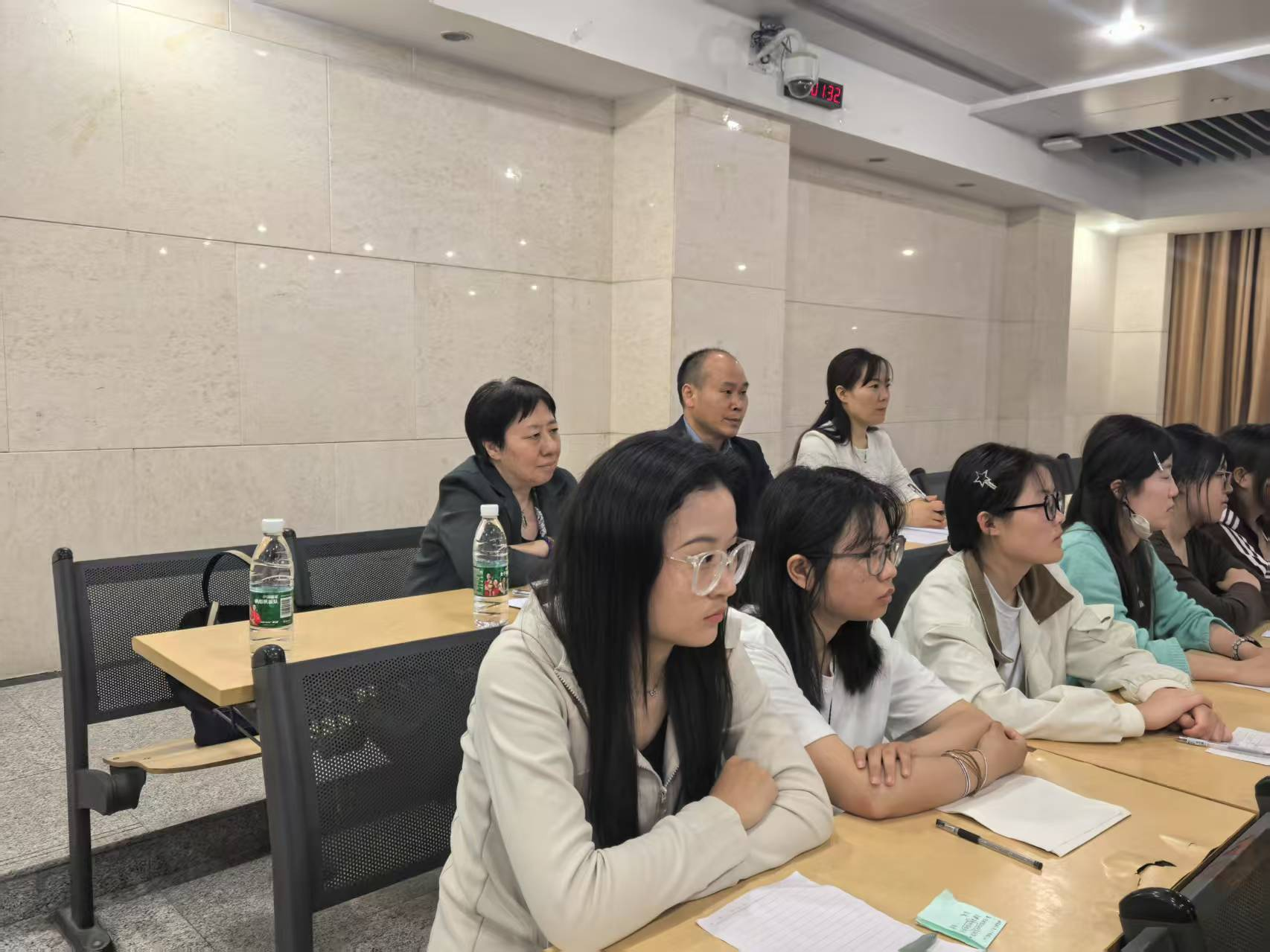 图片3.png 图片3.png