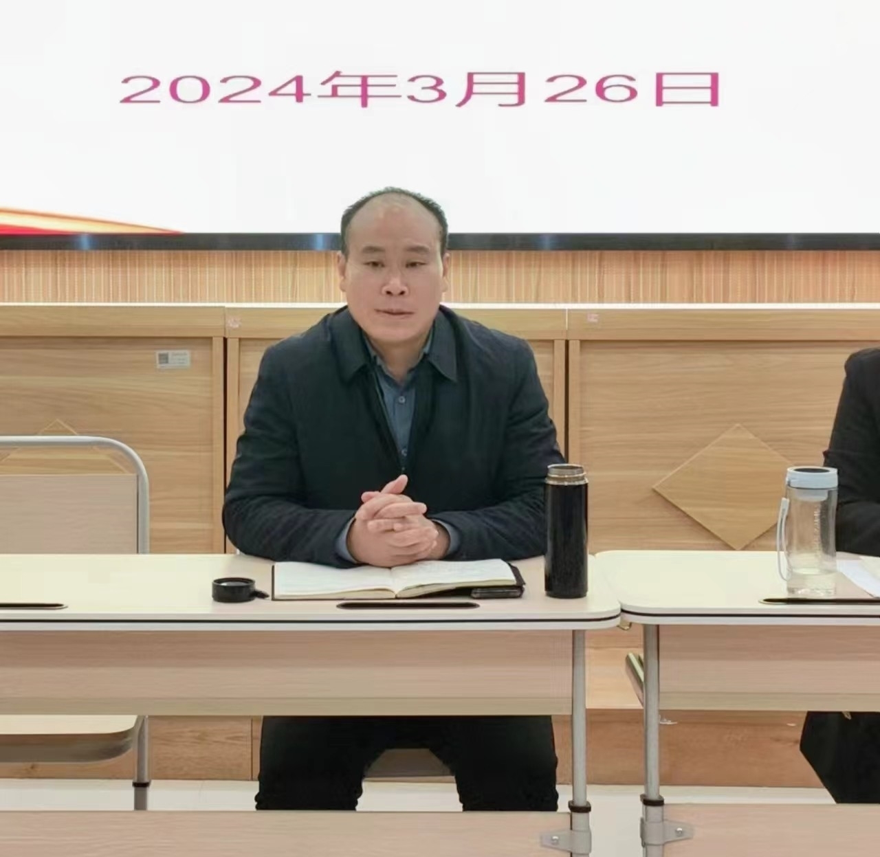 ac947009271bfc7d74b74cf5a15a9ee.jpg ac947009271bfc7d74b74cf5a15a9ee.jpg