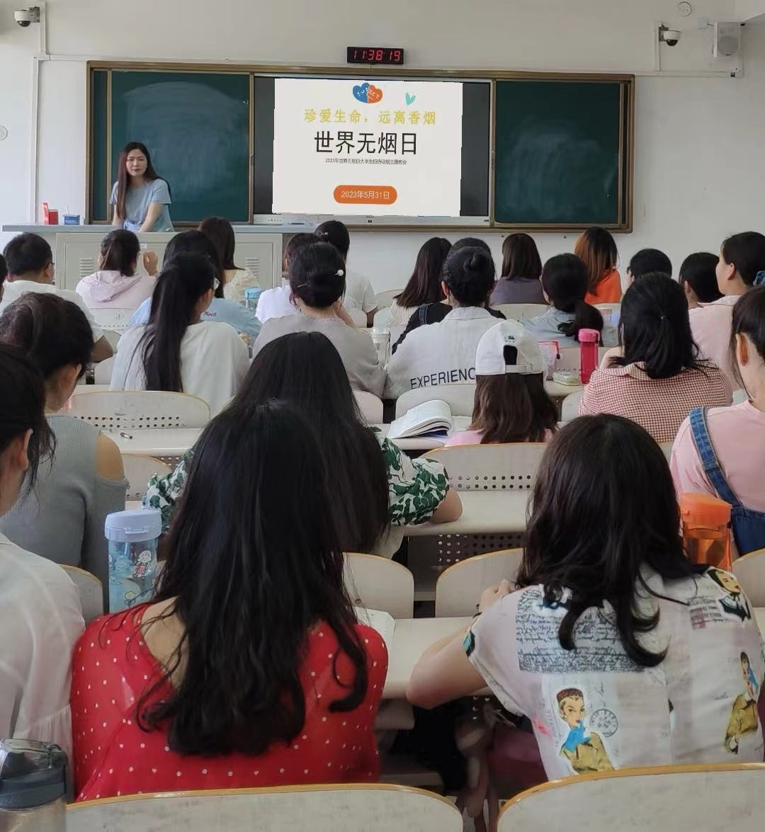 e658c5e0e23ac18fdd9107dea15c4c2.jpg e658c5e0e23ac18fdd9107dea15c4c2.jpg