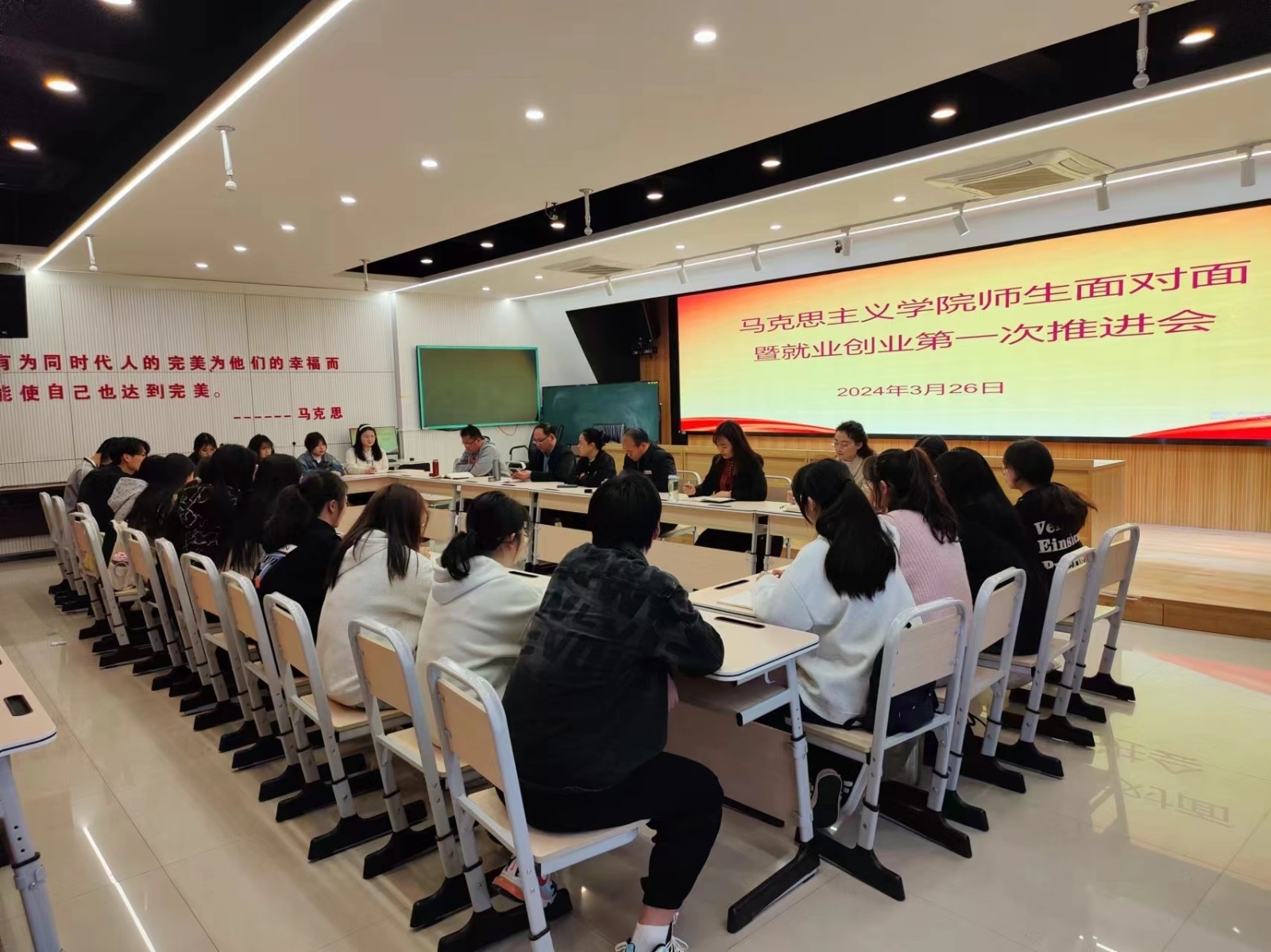 df2eb4be529ceca47c85442c7d827f6.jpg df2eb4be529ceca47c85442c7d827f6.jpg